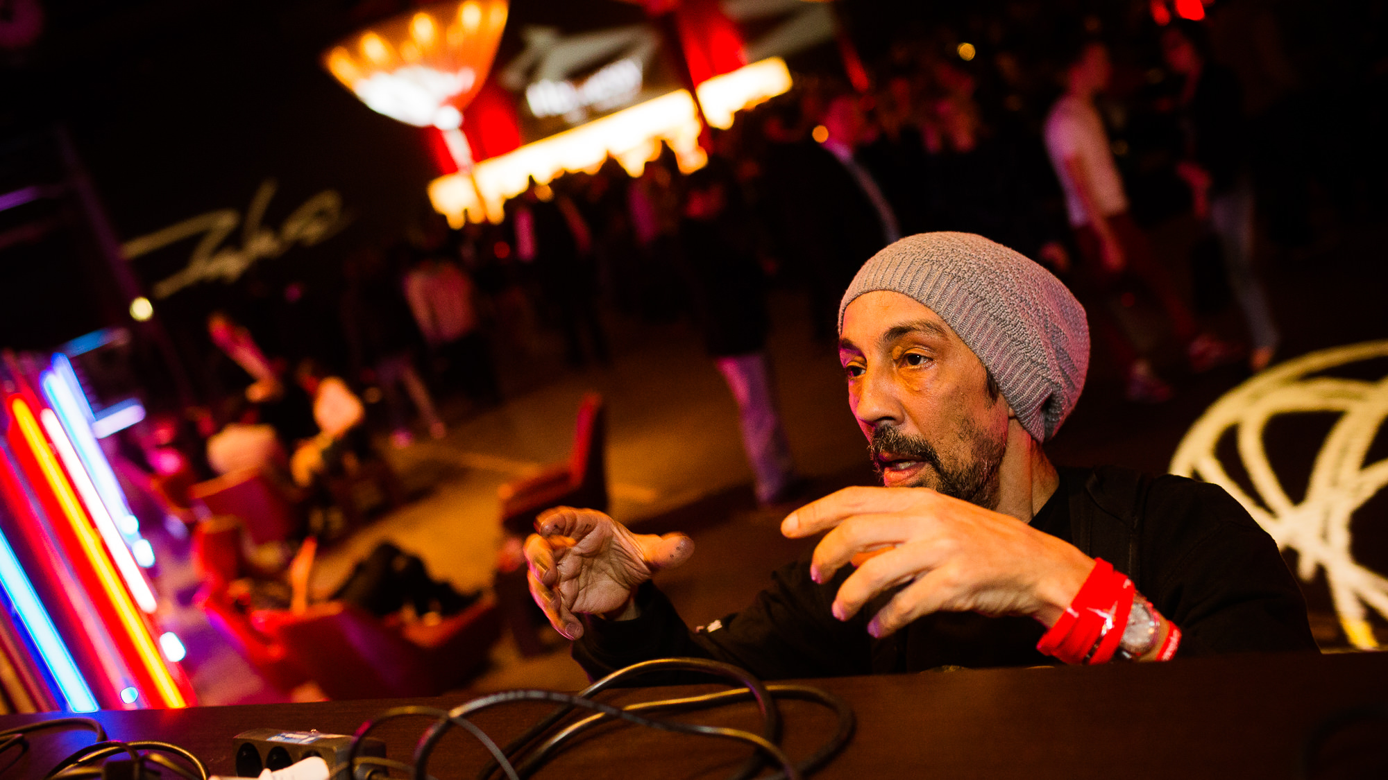 Export x3  DX 1441 Businessauftrag 0005 Hennessy by Futura